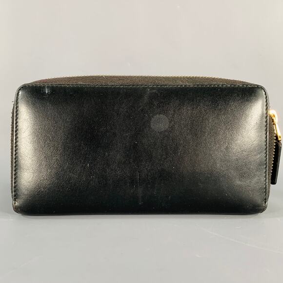 GUCCI Black Leather Zip Wallet - Picture 2 of 3